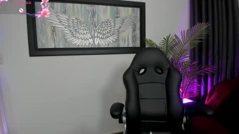 Charlote online show from 01.17.25