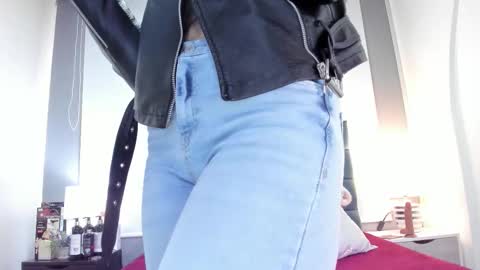 Charlott online show from 11.11.25