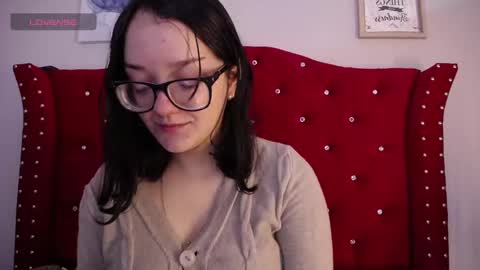 charlotte1_ls online show from 01.07.25