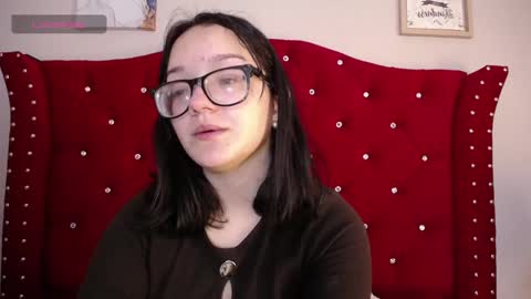 charlotte1_ls online show from 01.10.25