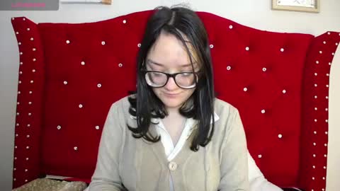 charlotte1_ls online show from 01.15.25