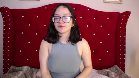 charlotte1_ls online show from 02.01.25