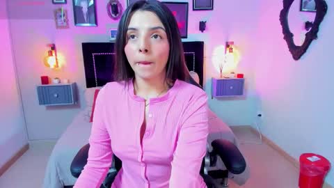 Charlotte online show from 12.23.25