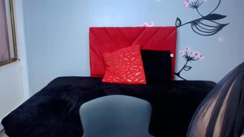 Snapshot of charlotte__gray chatting on 10.26.25 CHARLOTTE GRAY online show from 10.26.25