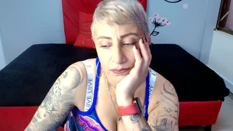 Snapshot of charlotte__gray chatting on 11.03.25 CHARLOTTE GRAY online show from 11.03.25