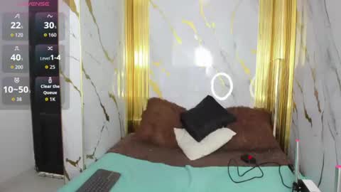 Snapshot of charlotte__milf chatting on 06.27.26 charlotte__milf online show from 06.27.26