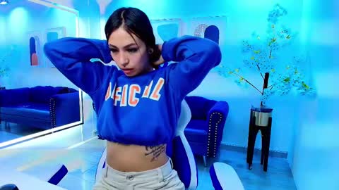 Snapshot of charlotte_etthan chatting on 09.13.25 Charlotte online show from 09.13.25