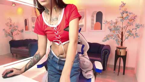 Charlotte online show from 11.14.25