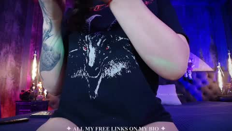 Charlotte online show from 11.29.25