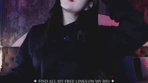 Charlotte online show from 03.31.26