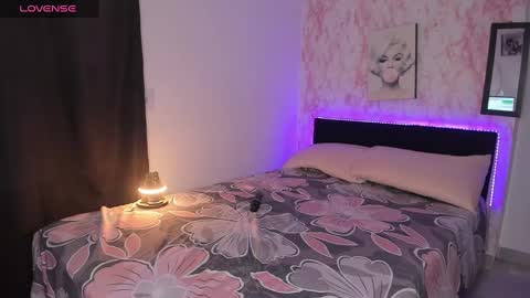 charlotte_hot47 online show from 02.10.25