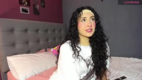 Charlotte james online show from 06.01.26