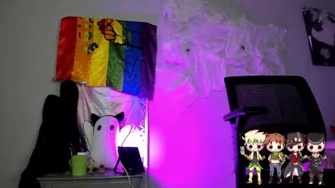 Charlie  online show from 10.12.25