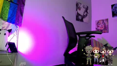 Charlie  online show from 11.08.25