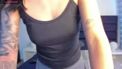 Charlotte online show from 10.07.25