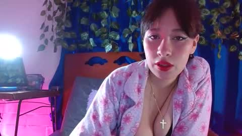 Snapshot of charlotte_morh_ chatting on 04.16.26 charlotte_morh_ online show from 04.16.26