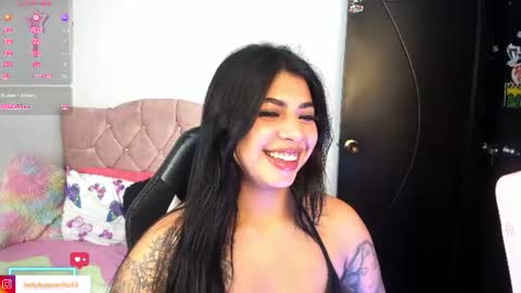 Snapshot of charlotte_queen20 chatting on 06.13.26 Charlotte online show from 06.13.26