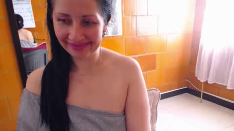 Charlotte online show from 12.15.25