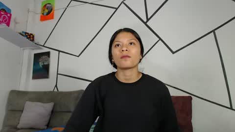 Snapshot of charlotte_vickie chatting on 06.17.26 Charlotte online show from 06.17.26