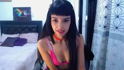 Snapshot of charlotteblue117 chatting on 11.14.25 charlotte online show from 11.14.25