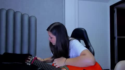 charlottee_starr online show from 11.28.25