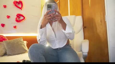 Snapshot of charlottekiss21 chatting on 02.17.26 Charlottekiss online show from 02.17.26