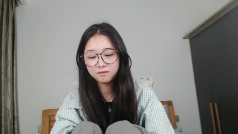 Charlotte online show from 12.08.24