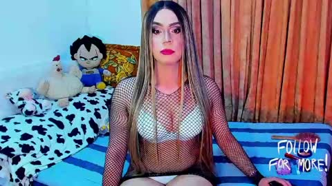 charlotte villorina online show from 04.22.26