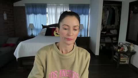 Charlotte online show from 10.22.25