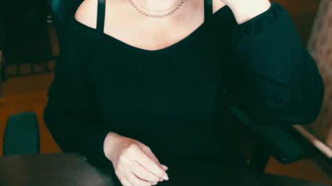 Snapshot of charlottextasty chatting on 12.11.24 CharlotteXTasty online show from 12.11.24