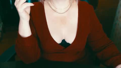 Snapshot of charlottextasty chatting on 01.16.25 CharlotteXTasty online show from 01.16.25