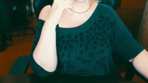 Snapshot of charlottextasty chatting on 01.22.25 CharlotteXTasty online show from 01.22.25