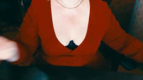 Snapshot of charlottextasty chatting on 02.07.25 CharlotteXTasty online show from 02.07.25