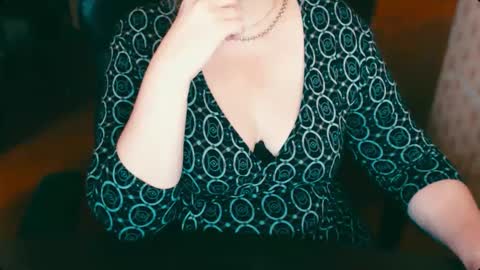 Snapshot of charlottextasty chatting on 02.10.25 CharlotteXTasty online show from 02.10.25