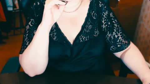 Snapshot of charlottextasty chatting on 03.05.25 CharlotteXTasty online show from 03.05.25