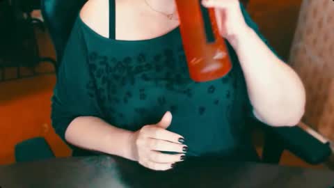 Snapshot of charlottextasty chatting on 10.15.25 CharlotteXTasty online show from 10.15.25