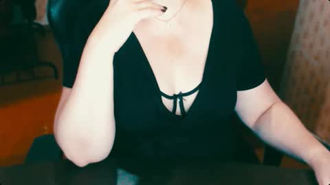 Snapshot of charlottextasty chatting on 10.22.25 CharlotteXTasty online show from 10.22.25