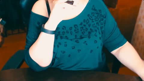 CharlotteXTasty online show from 12.02.25