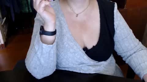 CharlotteXTasty online show from 04.07.26