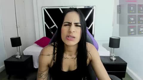    online show from 11.05.25