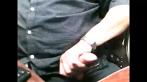 Snapshot of charmeur2672 chatting on 10.08.25 charmeur2672 online show from 10.08.25