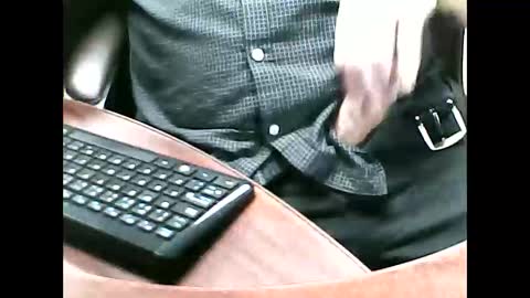 Snapshot of charmeur2672 chatting on 11.13.25 charmeur2672 online show from 11.13.25