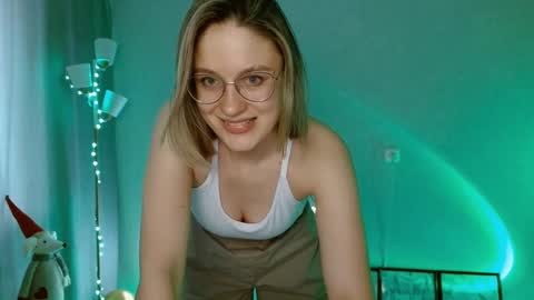 Michelle  online show from 01.16.25
