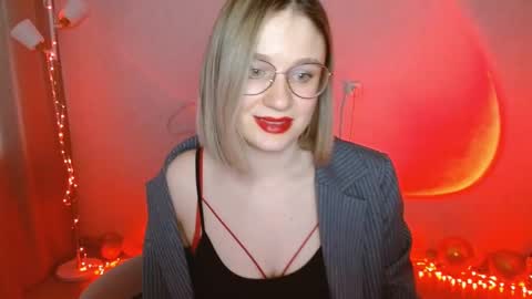 Michelle  online show from 01.28.25