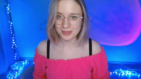 Michelle  online show from 02.08.25