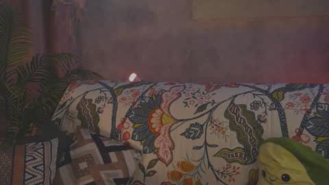 Snapshot of charming_lilly chatting on 10.03.25 Lissa online show from 10.03.25