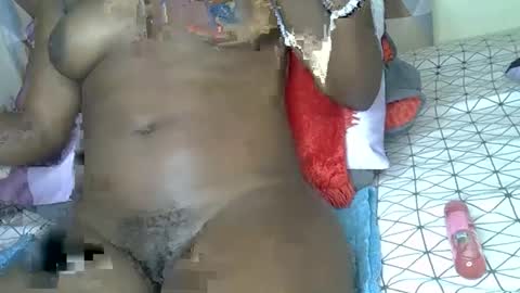 Snapshot of charmingdime chatting on 11.06.25 charmingdime online show from 11.06.25