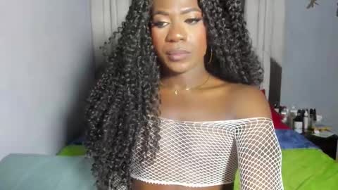 Snapshot of charykataleiyha chatting on 12.28.24 chary kataleiyha online show from 12.28.24