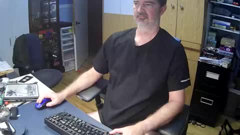 wanaBeYourToy online show from 09.26.25