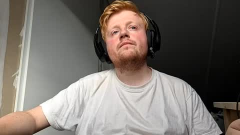 Snapshot of chattygingerboy chatting on 07.08.26 Gingerboy online show from 07.08.26
